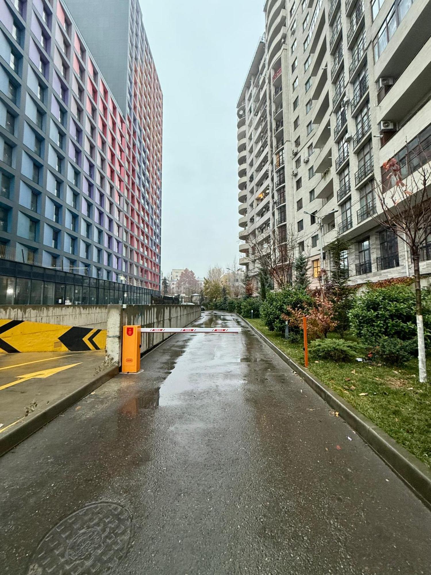Tbilisi Hilton Apartment Eksteriør bilde