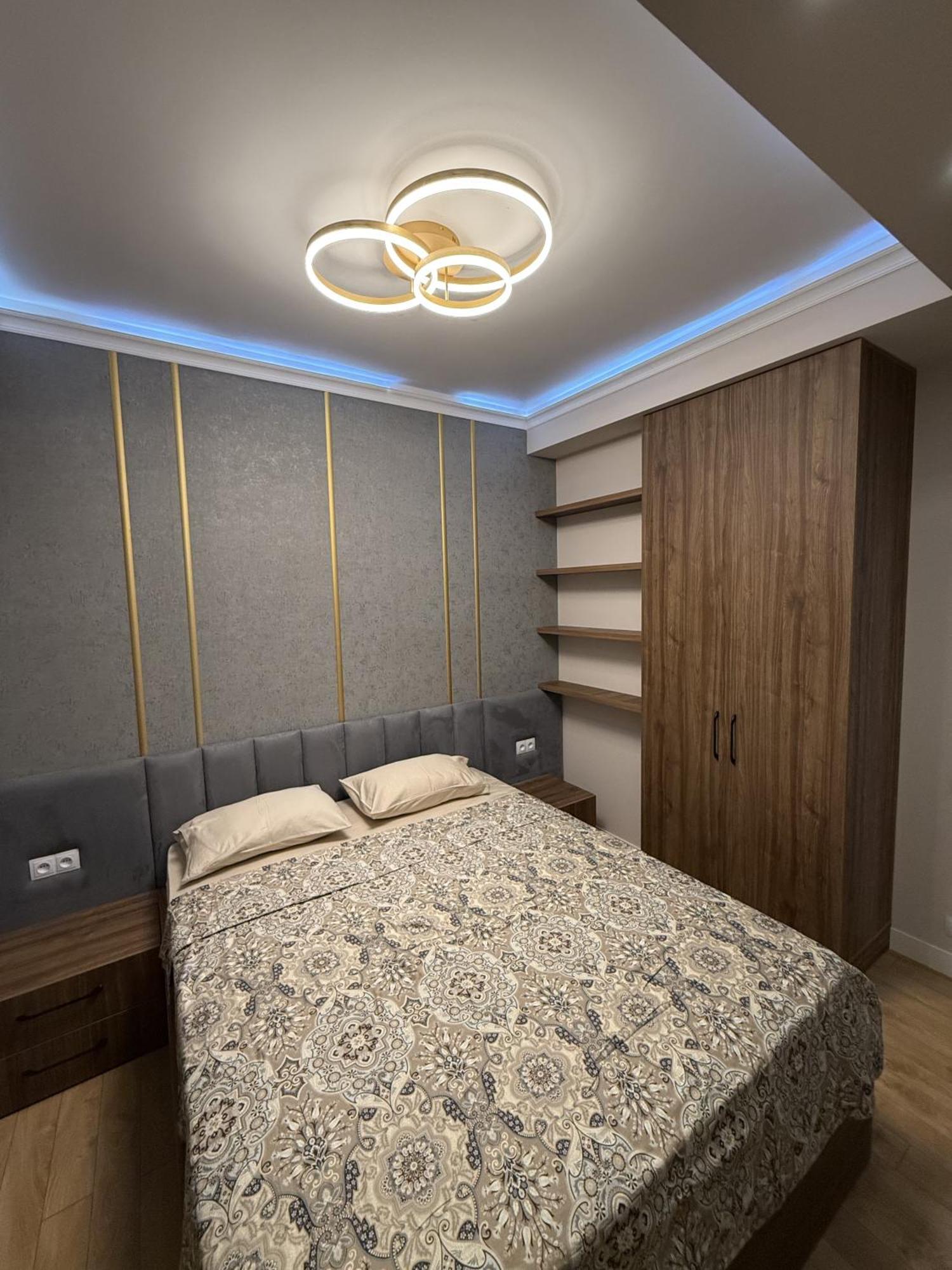 Tbilisi Hilton Apartment Eksteriør bilde